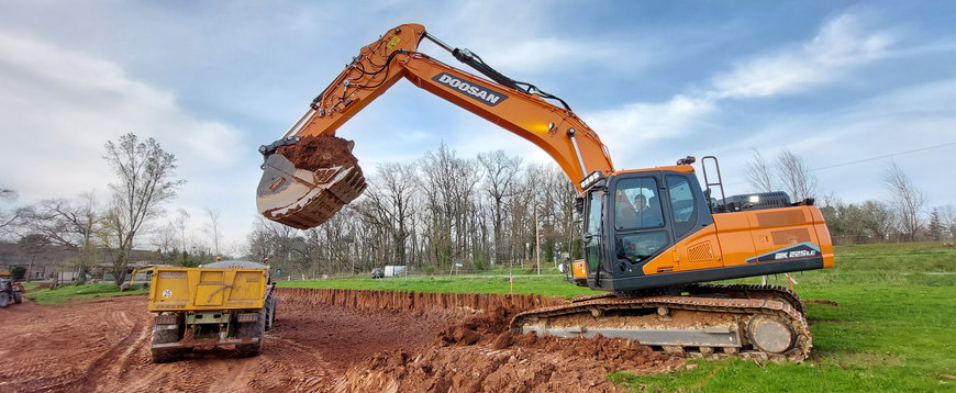 The new DX225LC-7X - Doosan’s First ‘Smart’ Excavator 